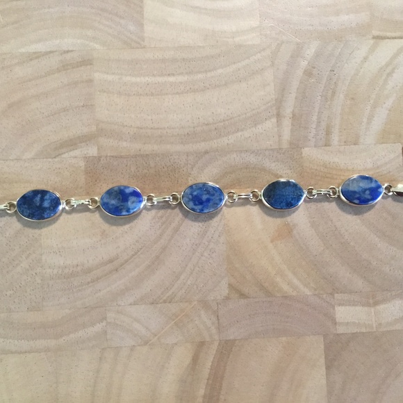 LADIES 14K LAPIS BRACELET